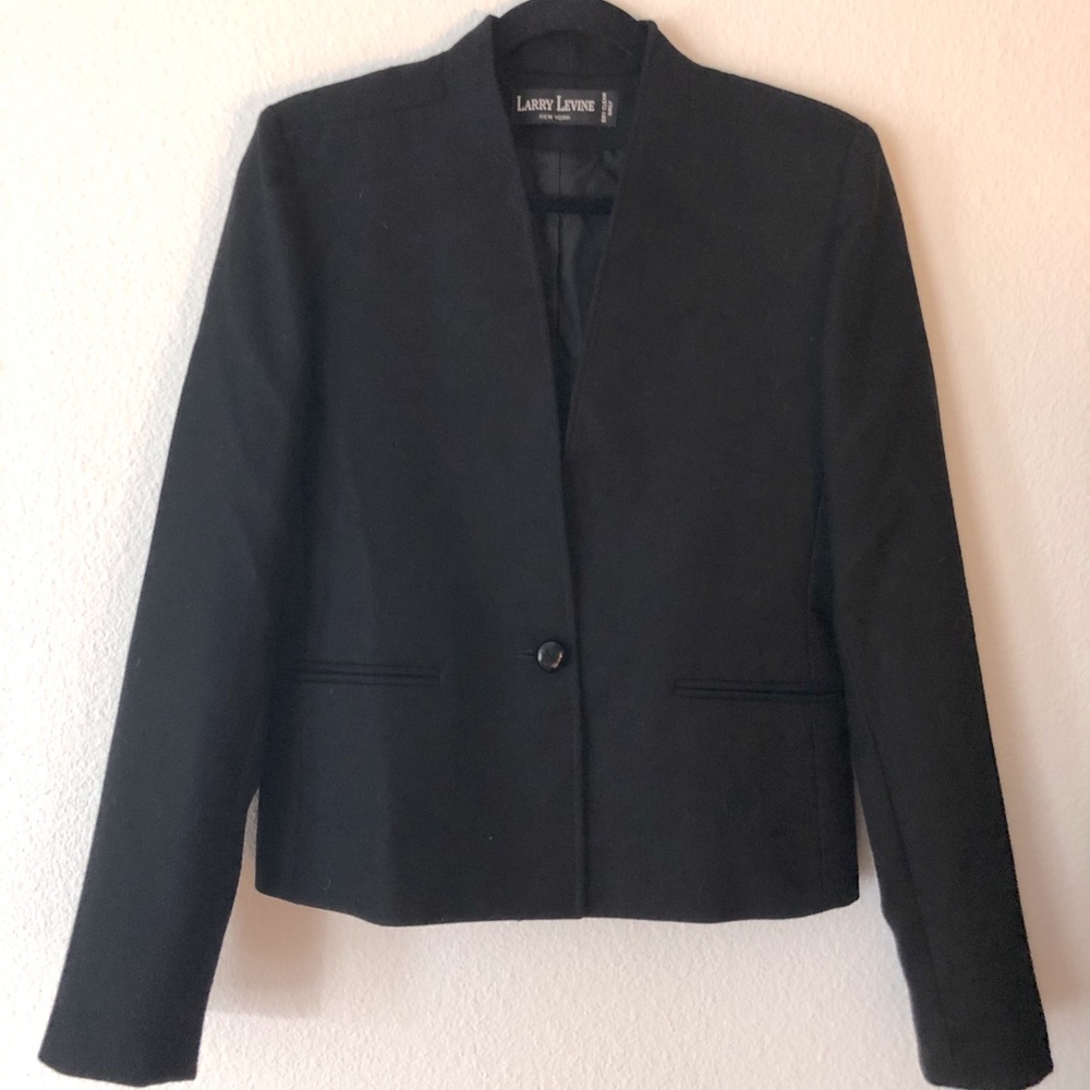 Larry Levine New York tailored gorgeous jacket!